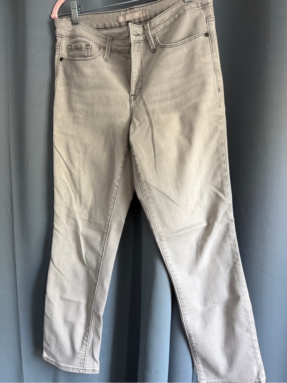 Athleta Slim Straight Jeans in Light gray
